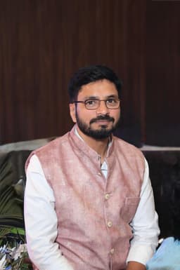 Founder & Managing Director